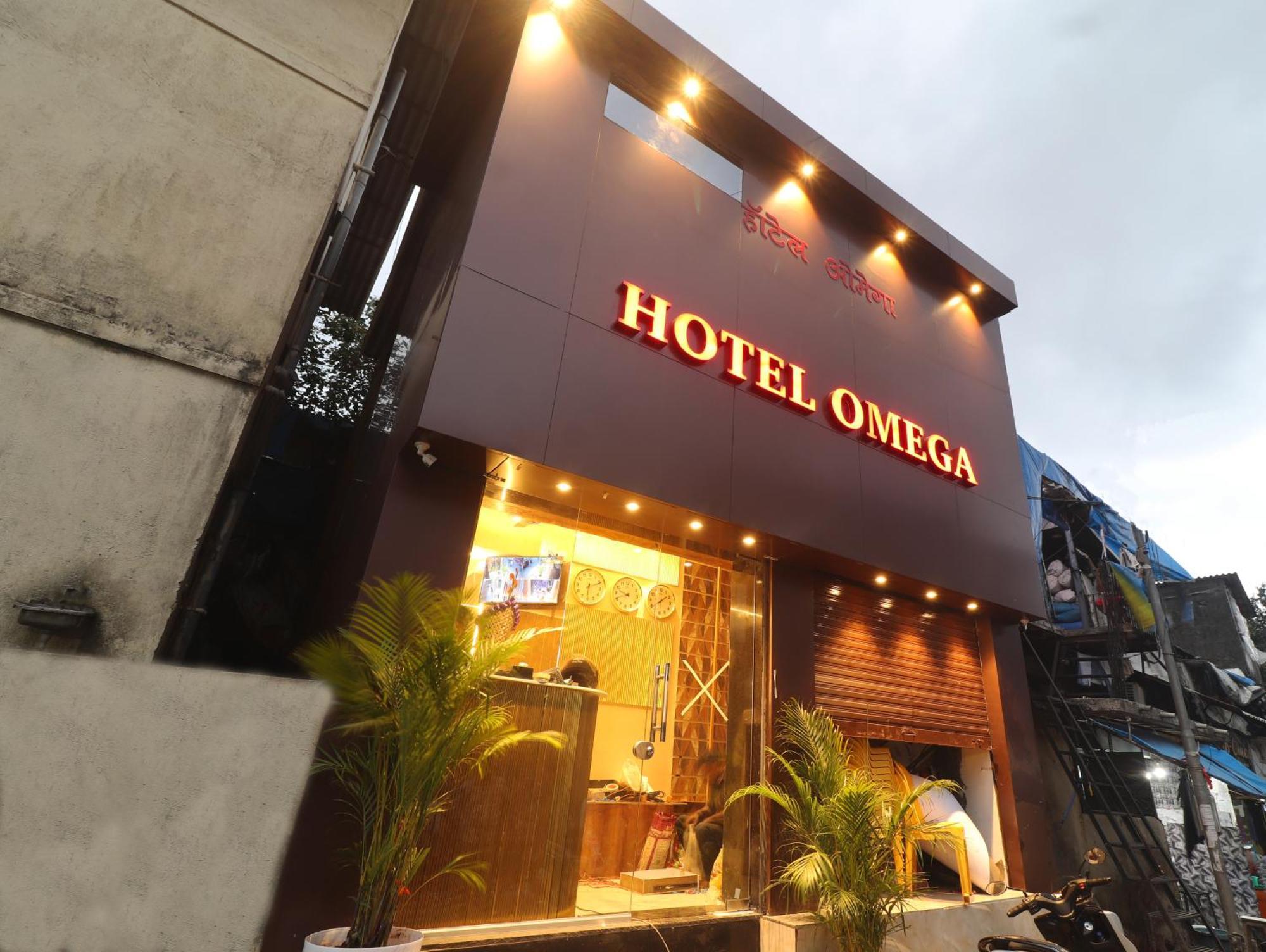 Hotel Omega Mumbai Exterior photo