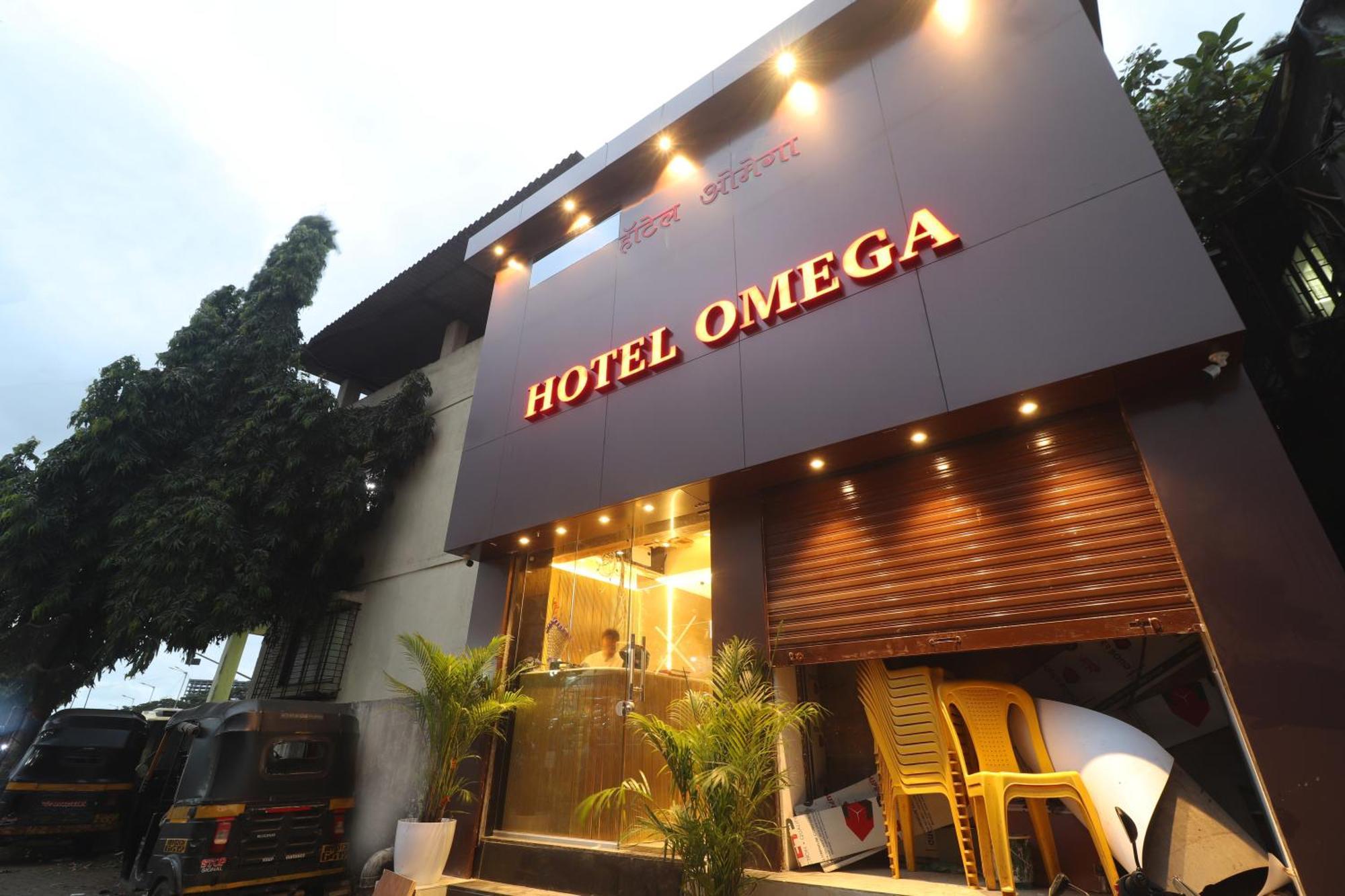 Hotel Omega Mumbai Exterior photo